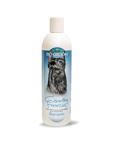 Biogroom Crisp Apple Natural Scent Shampoo 355ml